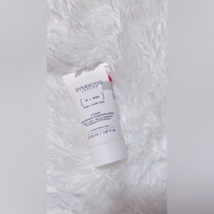 Symbiosis London Rose and Lactic Acid Heroes Detoxifying & Oxygenating Mask